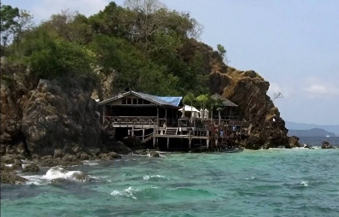 View from the boat of the beach huts on Koh Khai Nai Island
